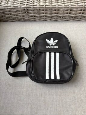Adidas Originals Black Mini Backpack Trefoil Logo Lightweight Nylon